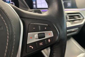 BMW X5 esikatselu 18