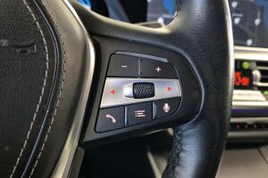 BMW X5 esikatselu 18