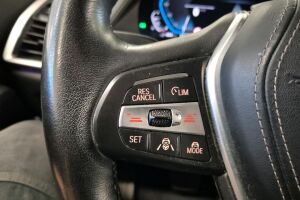 BMW X5 esikatselu 19