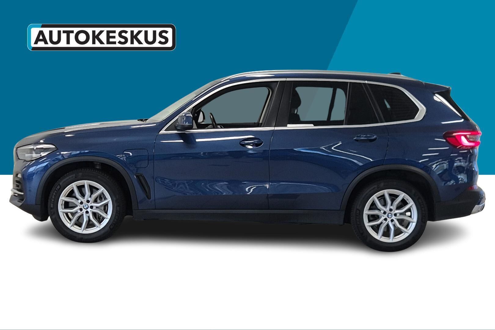 BMW X5 iso kuva 8