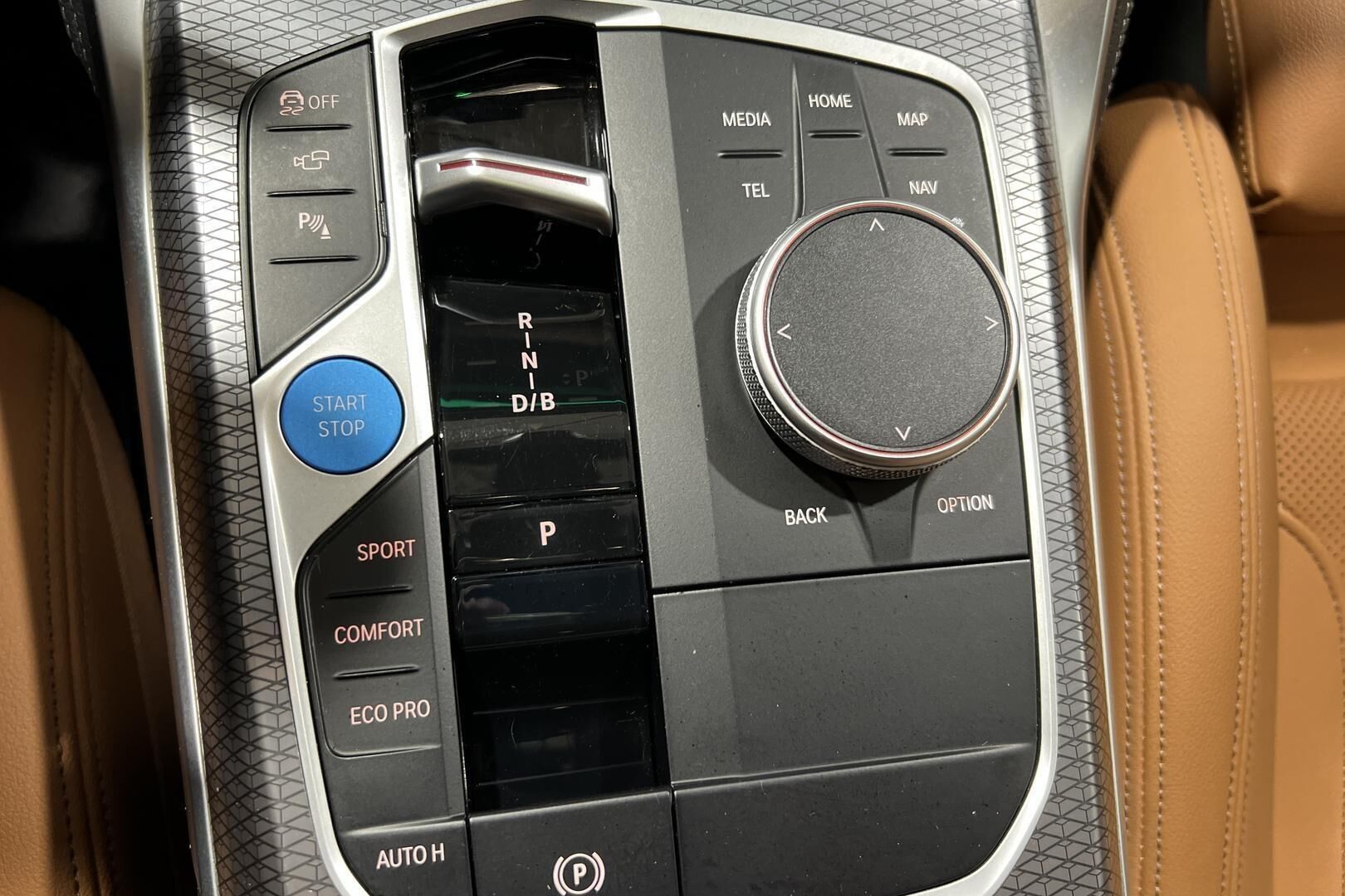 BMW I4 M50 iso kuva 19