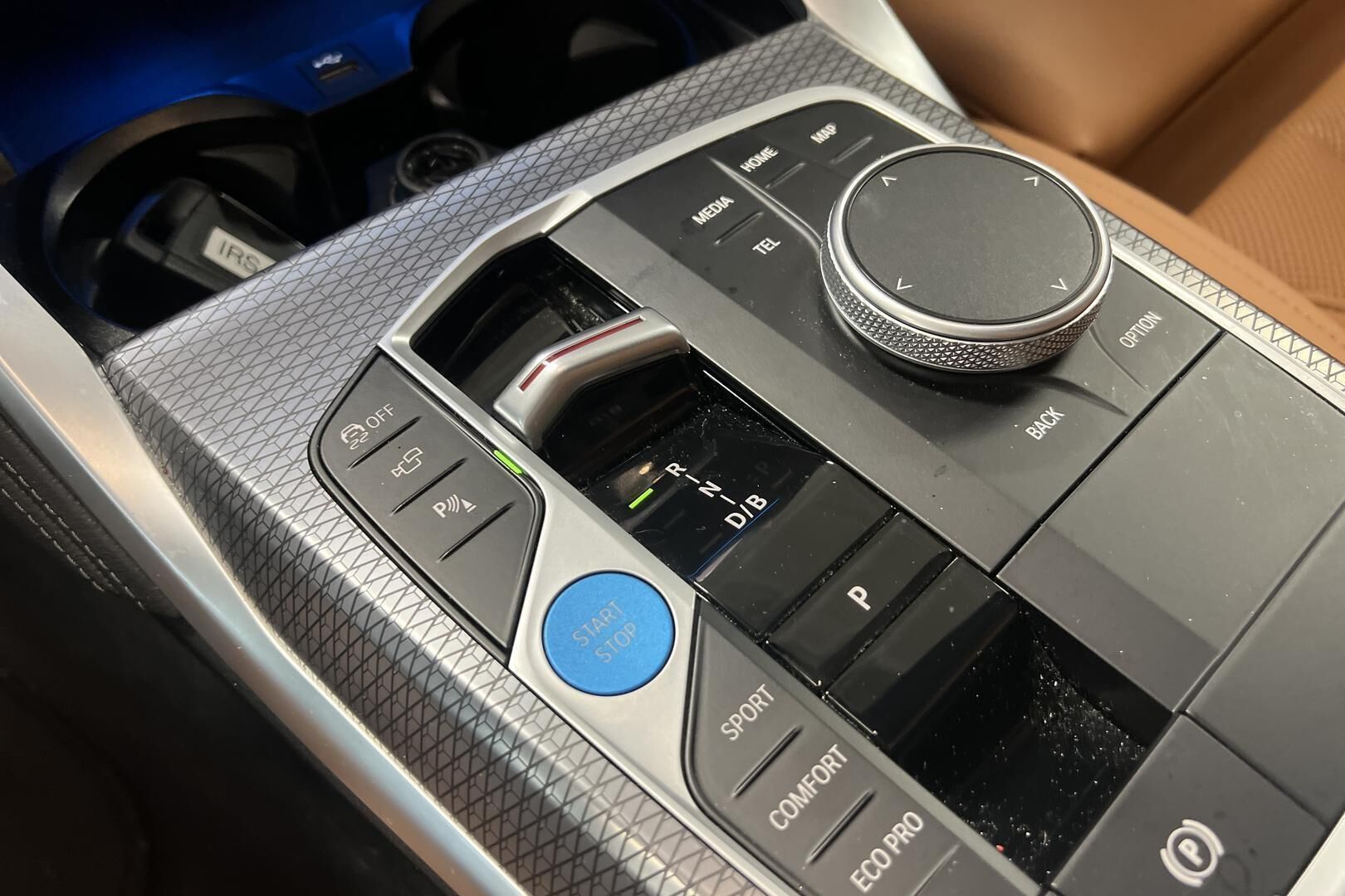 BMW I4 M50 iso kuva 22