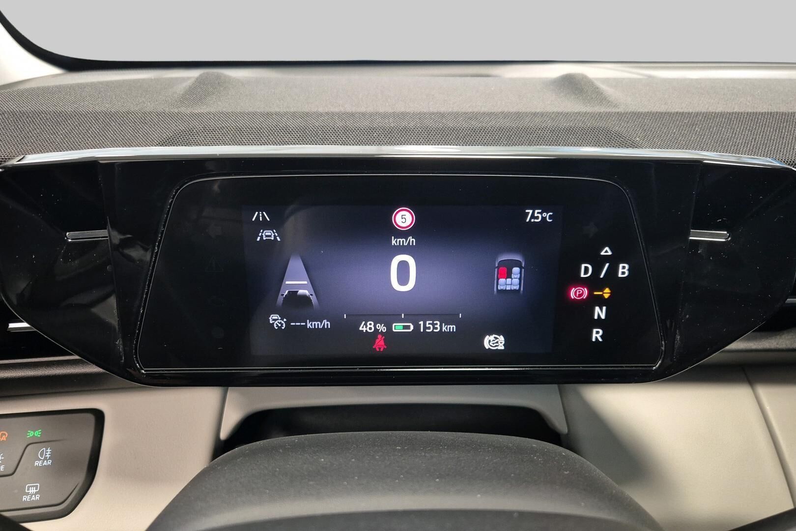 Ford Explorer iso kuva 13