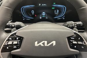 Kia Niro esikatselu 18