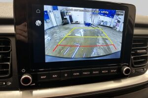 Kia Stonic esikatselu 16