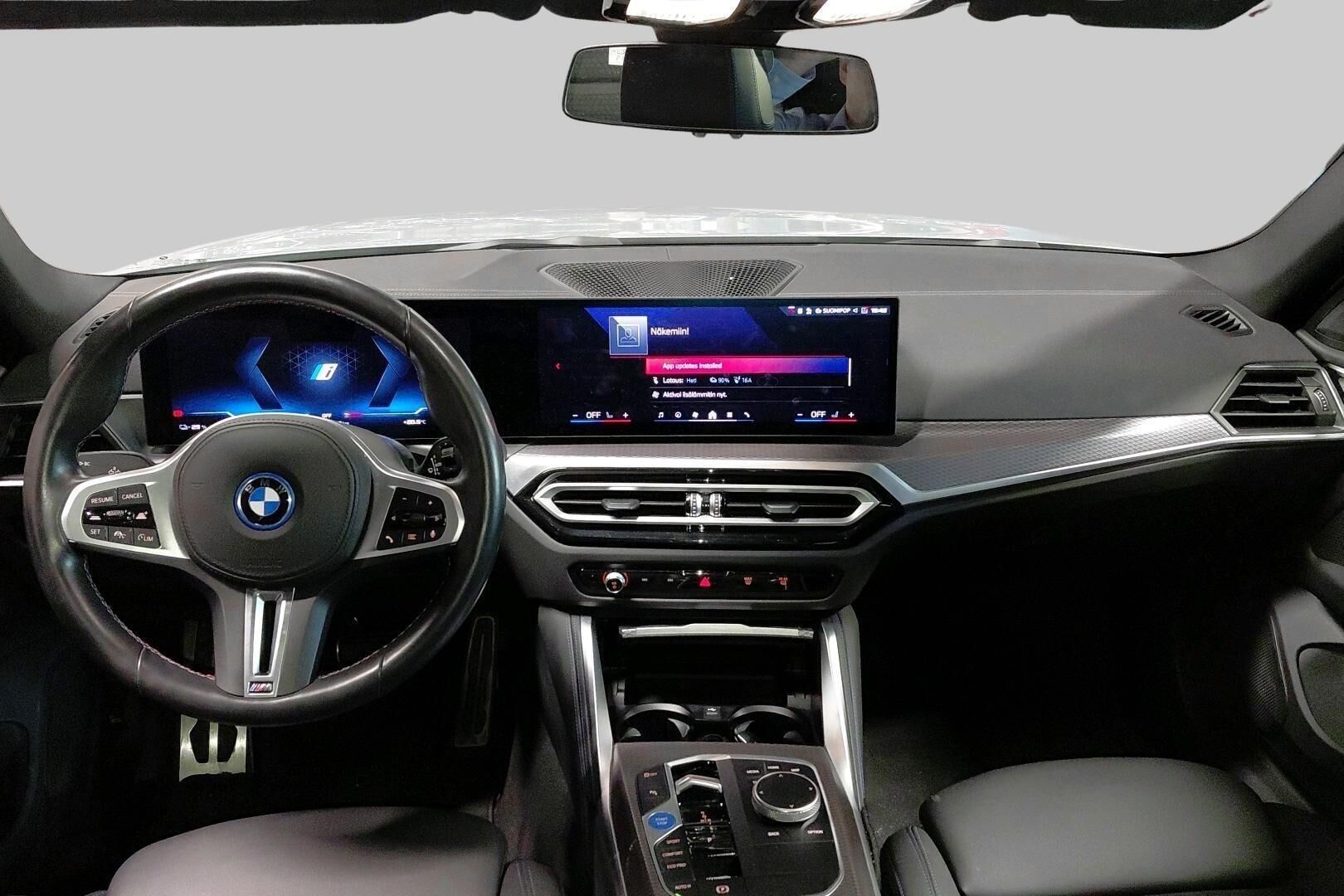 BMW i4 iso kuva 3