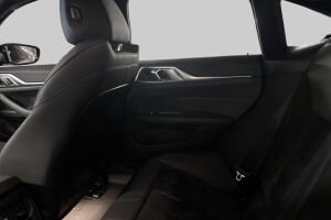 BMW I4 M50 esikatselu 19