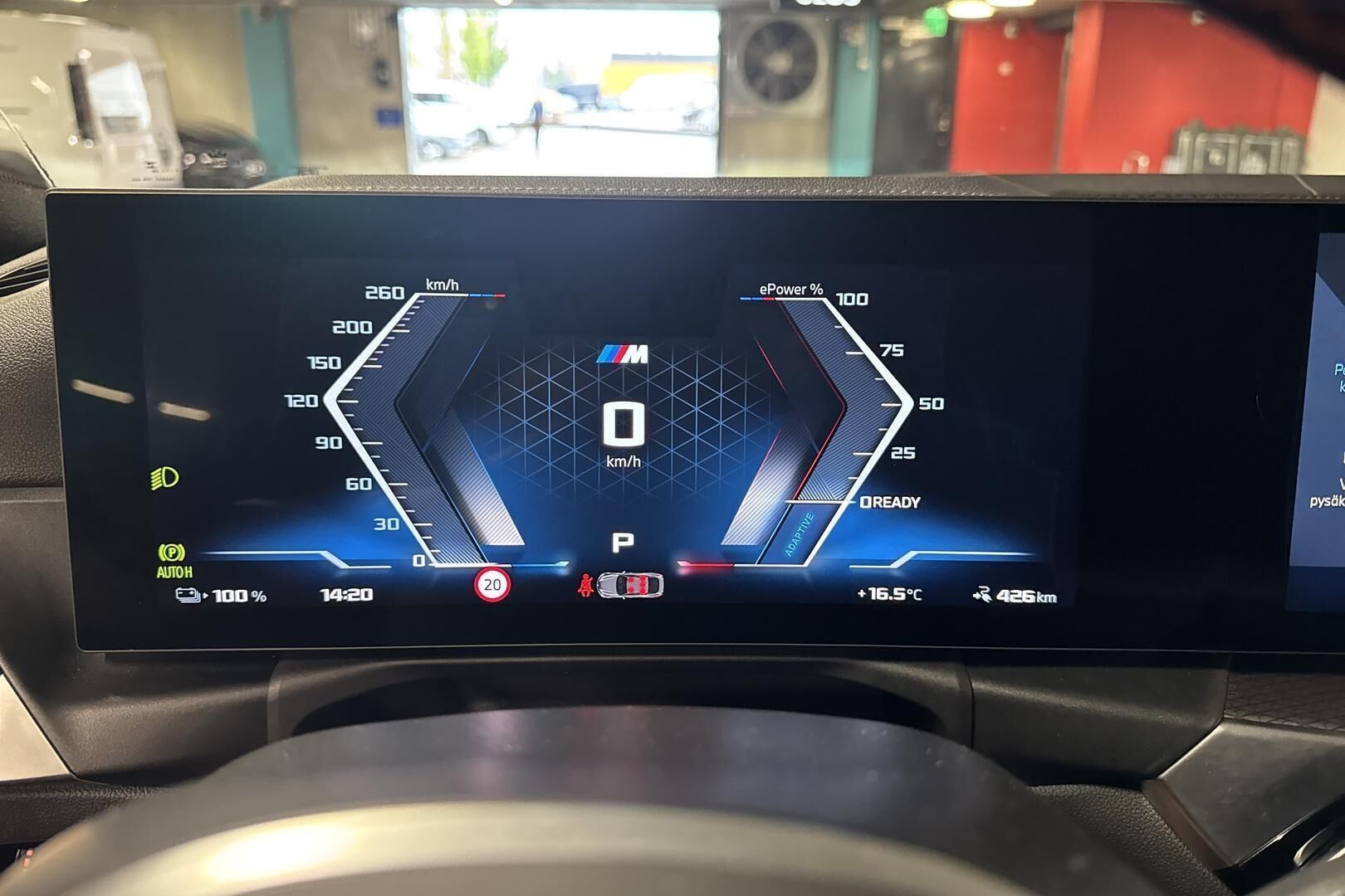 BMW I4 M50 iso kuva 28