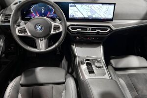 BMW 3-sarja esikatselu 6