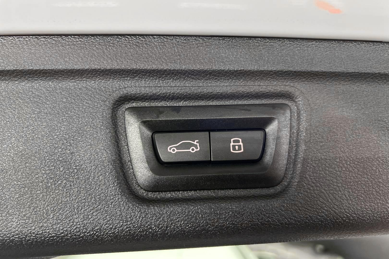 BMW 3-sarja iso kuva 9
