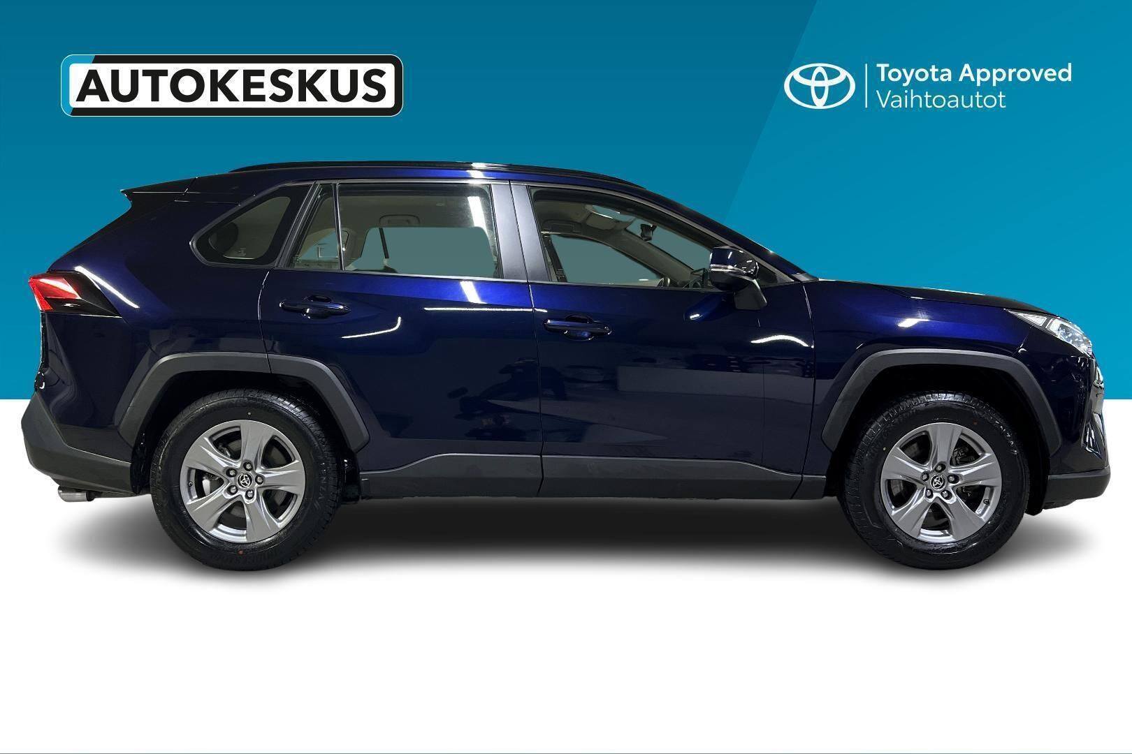 Toyota RAV4 iso kuva 3