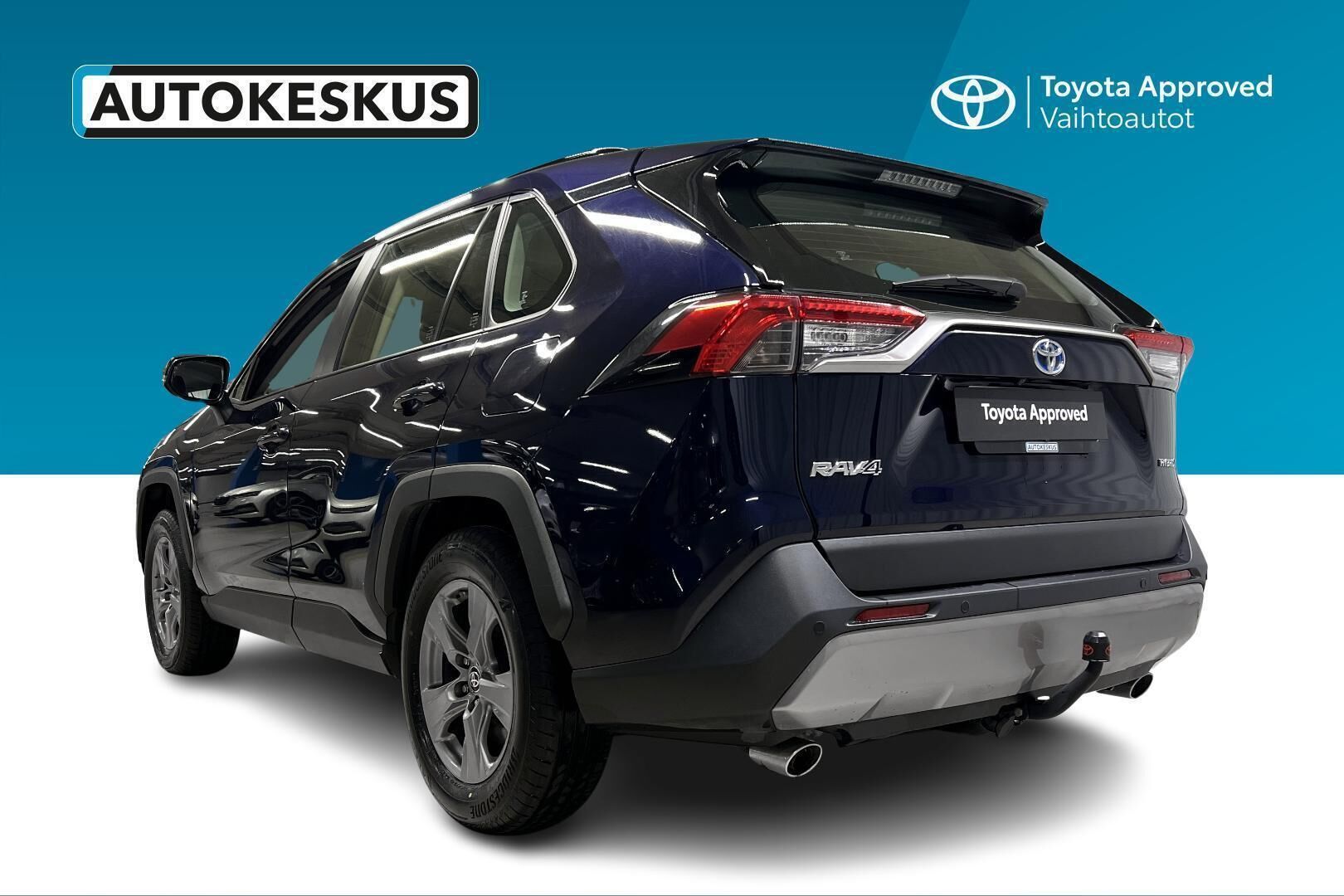 Toyota RAV4 iso kuva 6