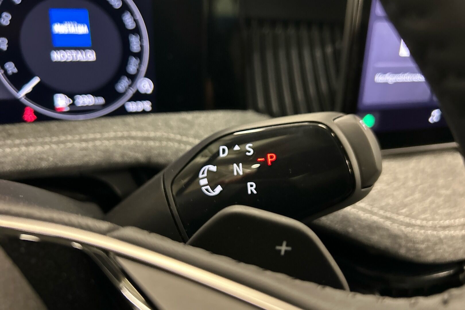 SKODA Superb iso kuva 18