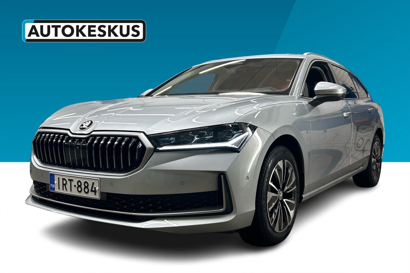 SKODA Superb iso kuva 0