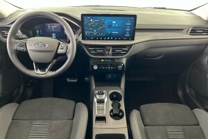 Ford Kuga esikatselu 10