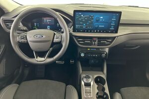 Ford Kuga esikatselu 11