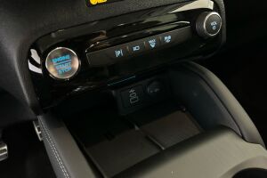 Ford Kuga esikatselu 19