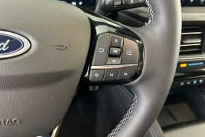 Ford Kuga esikatselu 20