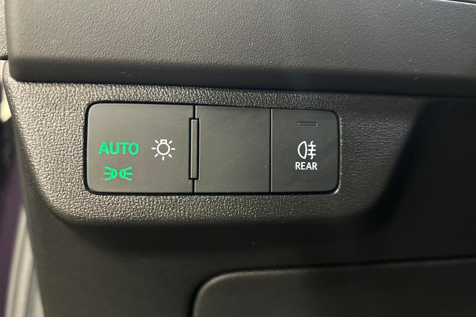 Audi Q4 e-tron iso kuva 16