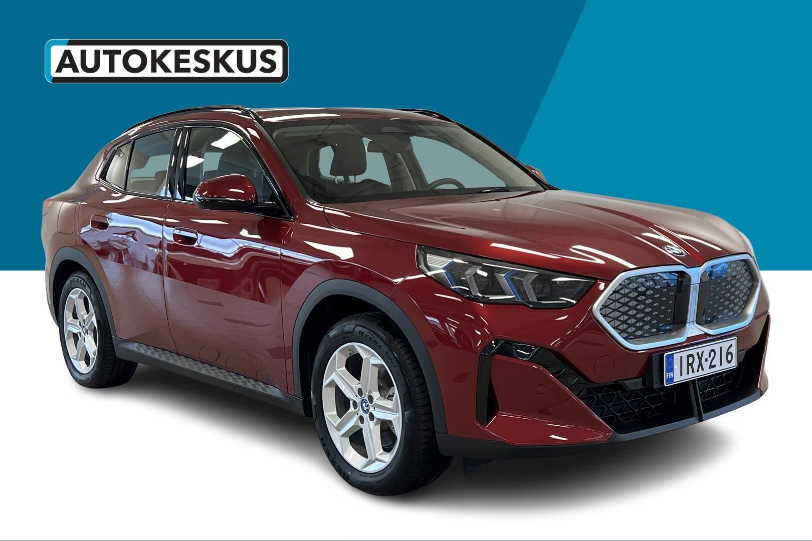 BMW iX2 iso kuva 2