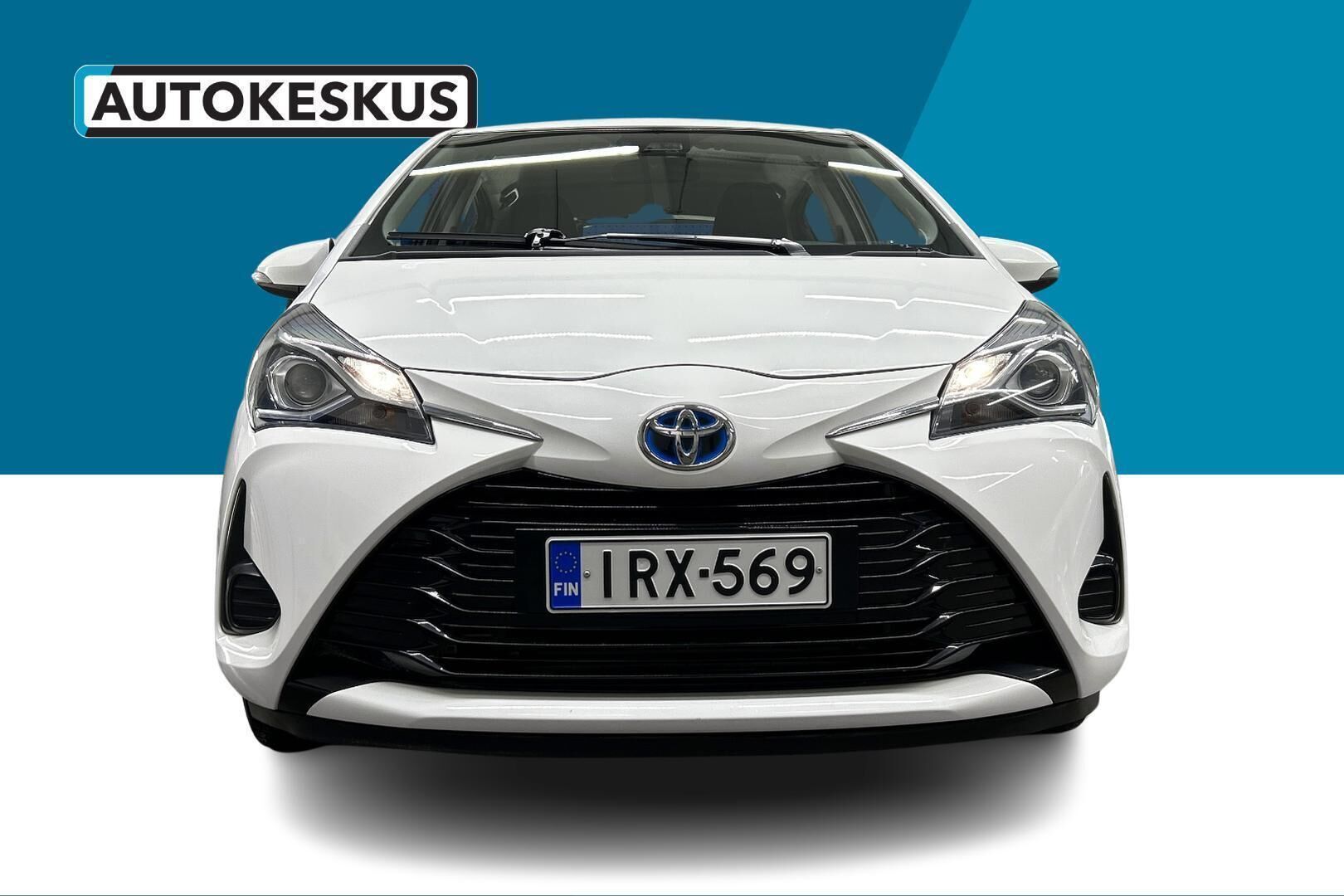 Toyota Yaris iso kuva 2