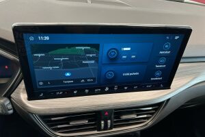 Ford Kuga esikatselu 12