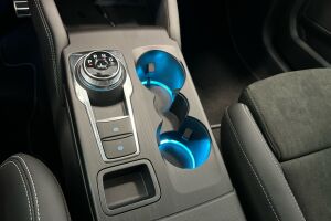 Ford Kuga esikatselu 13