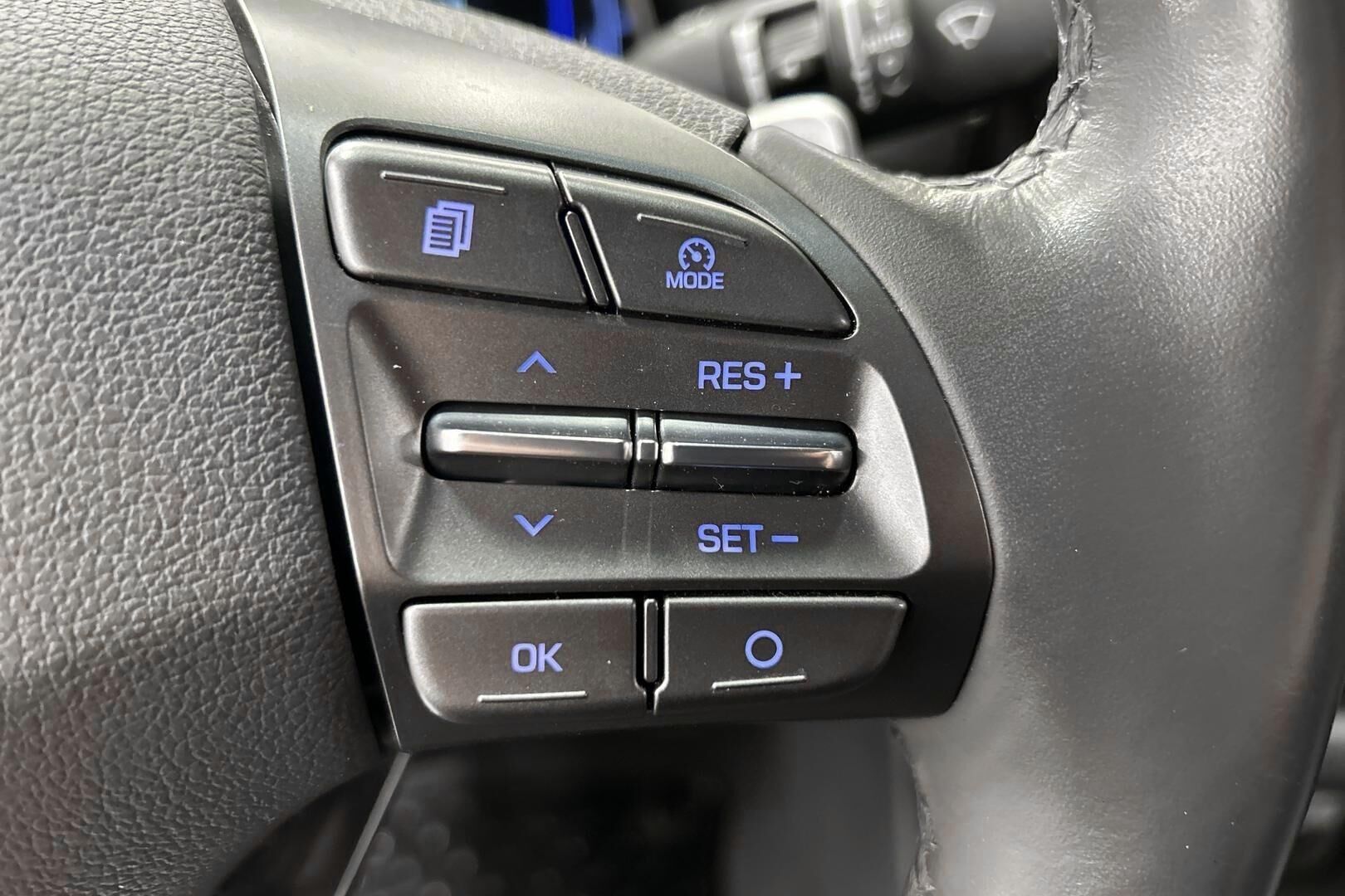 Hyundai IONIQ electric iso kuva 15