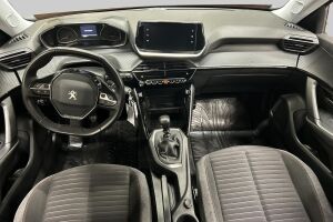 Peugeot 2008 esikatselu 10