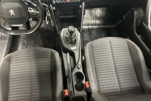 Peugeot 2008 esikatselu 24