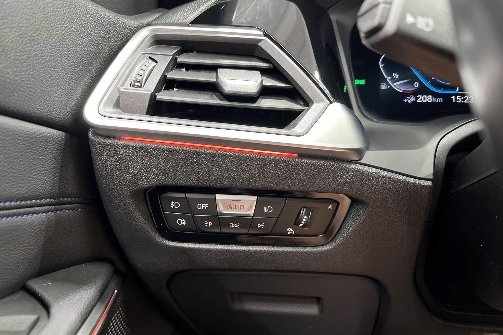 BMW 3-sarja iso kuva 9