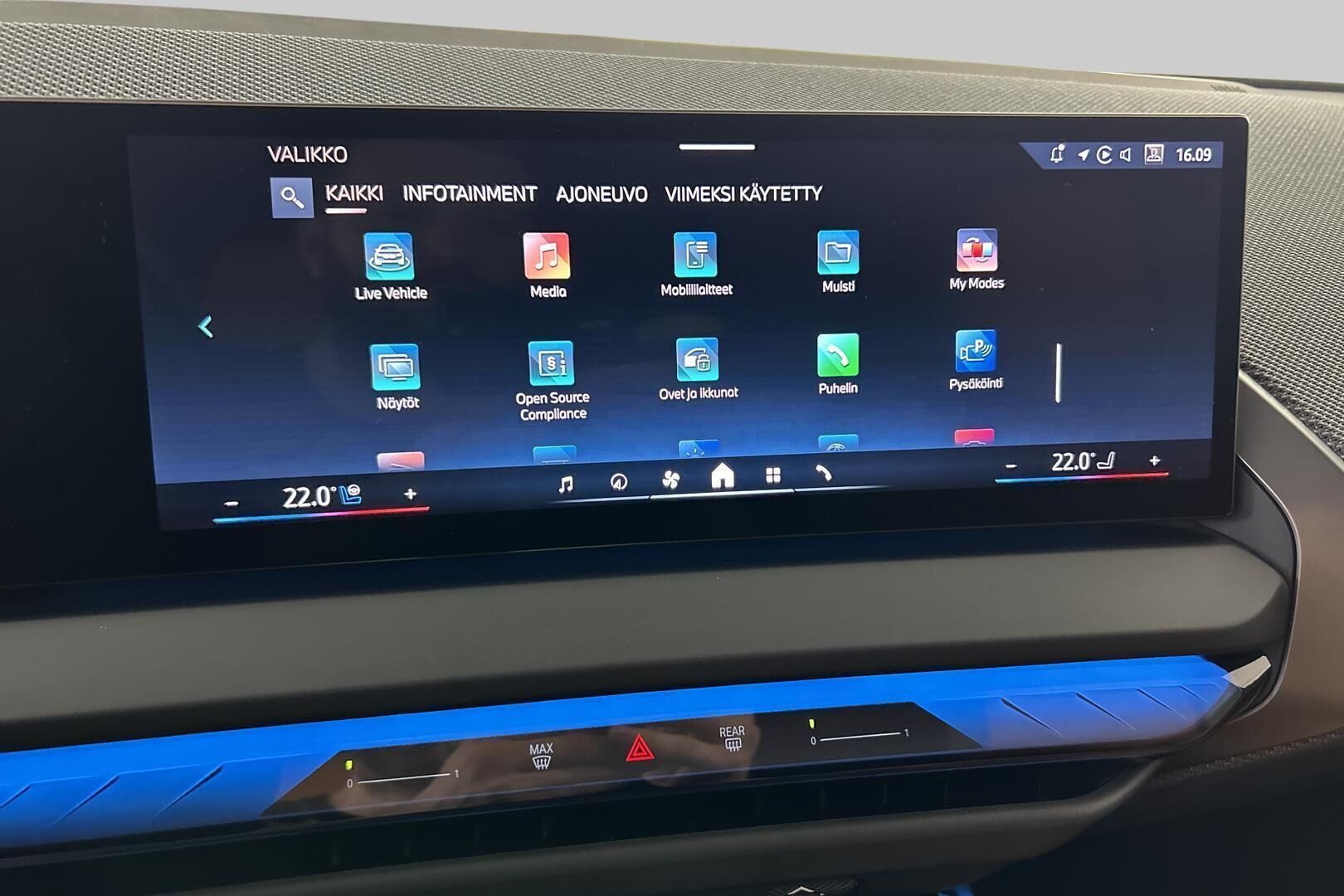 BMW X3 iso kuva 17