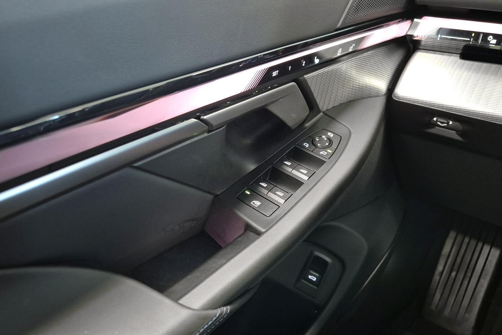 BMW 5-sarja iso kuva 18