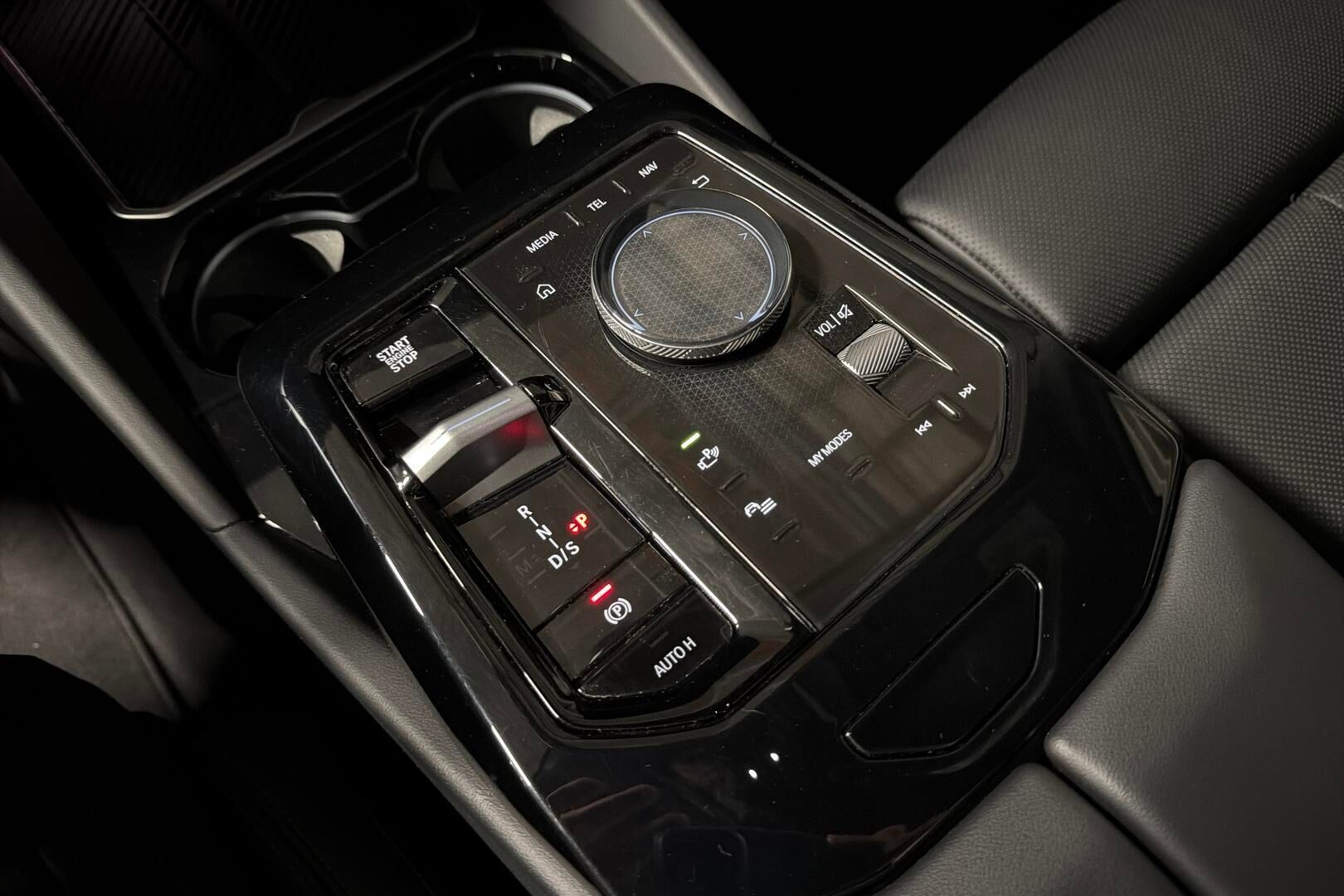 BMW 5-sarja iso kuva 27