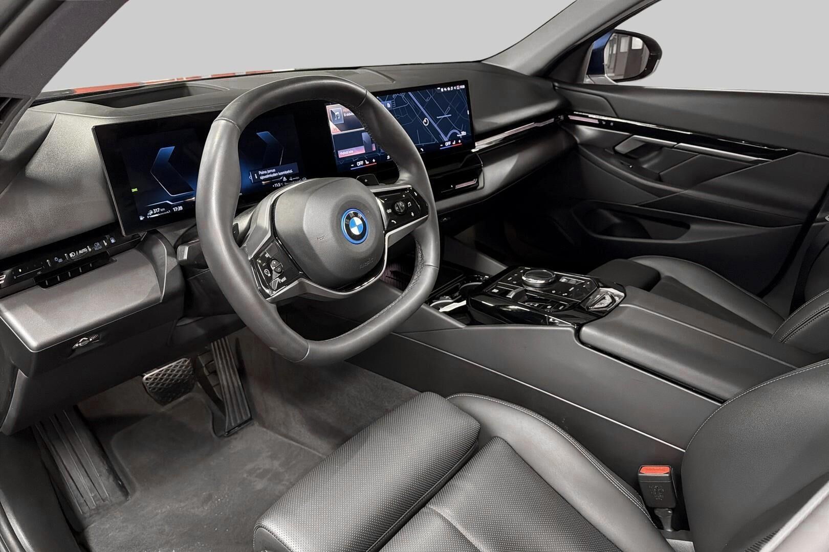 BMW 5-sarja iso kuva 8