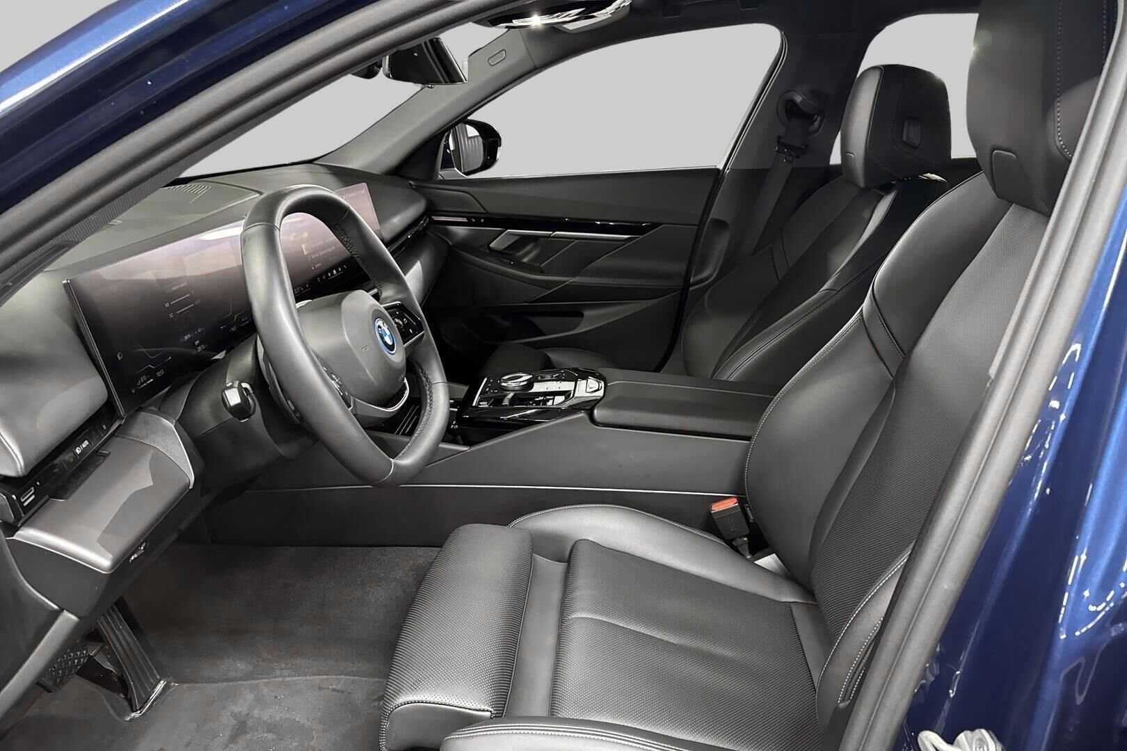 BMW 5-sarja iso kuva 8