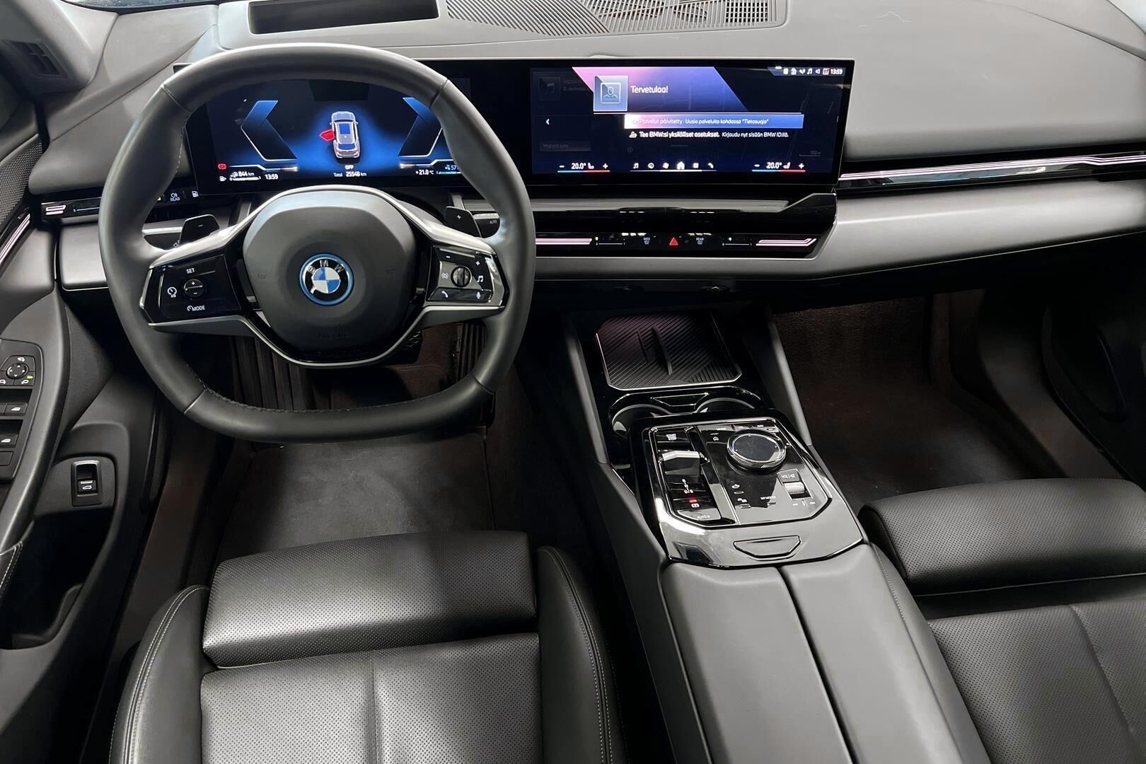 BMW 5-sarja iso kuva 8