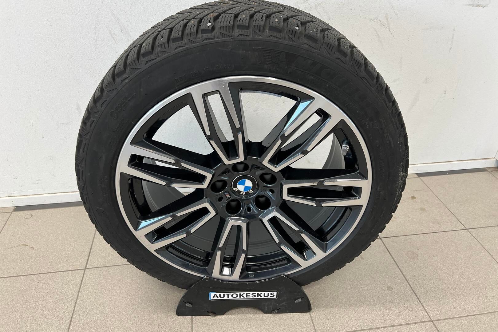 BMW 5-sarja iso kuva 18