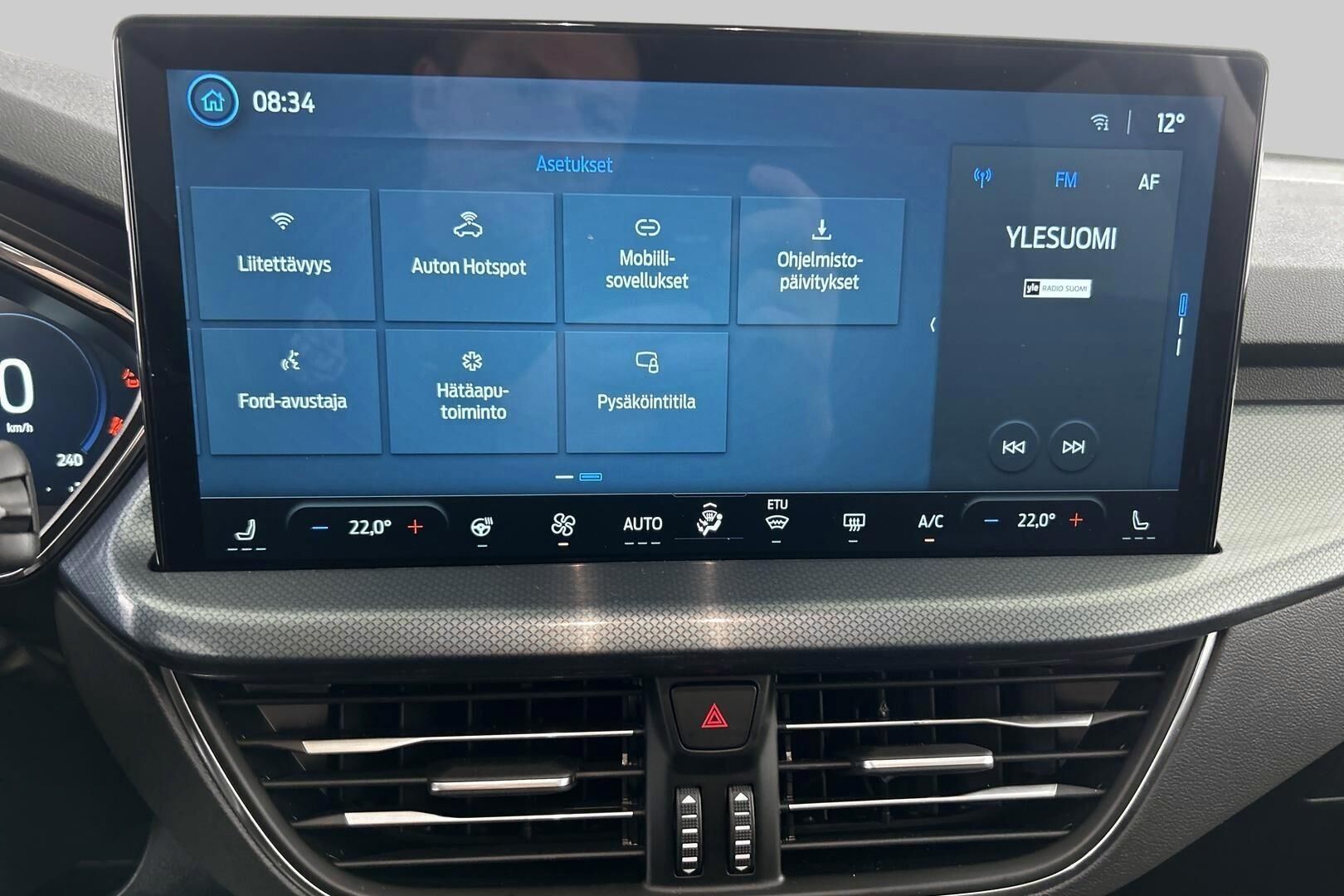 Ford Focus iso kuva 18