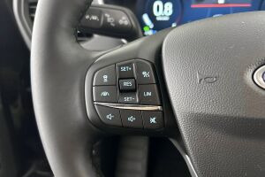 Ford Focus esikatselu 24