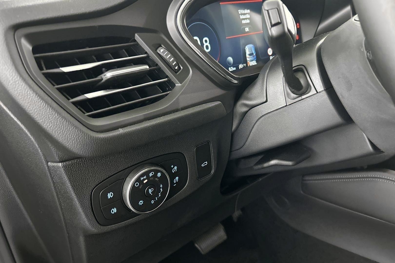 Ford Focus iso kuva 28