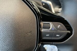 Peugeot 2008 esikatselu 19