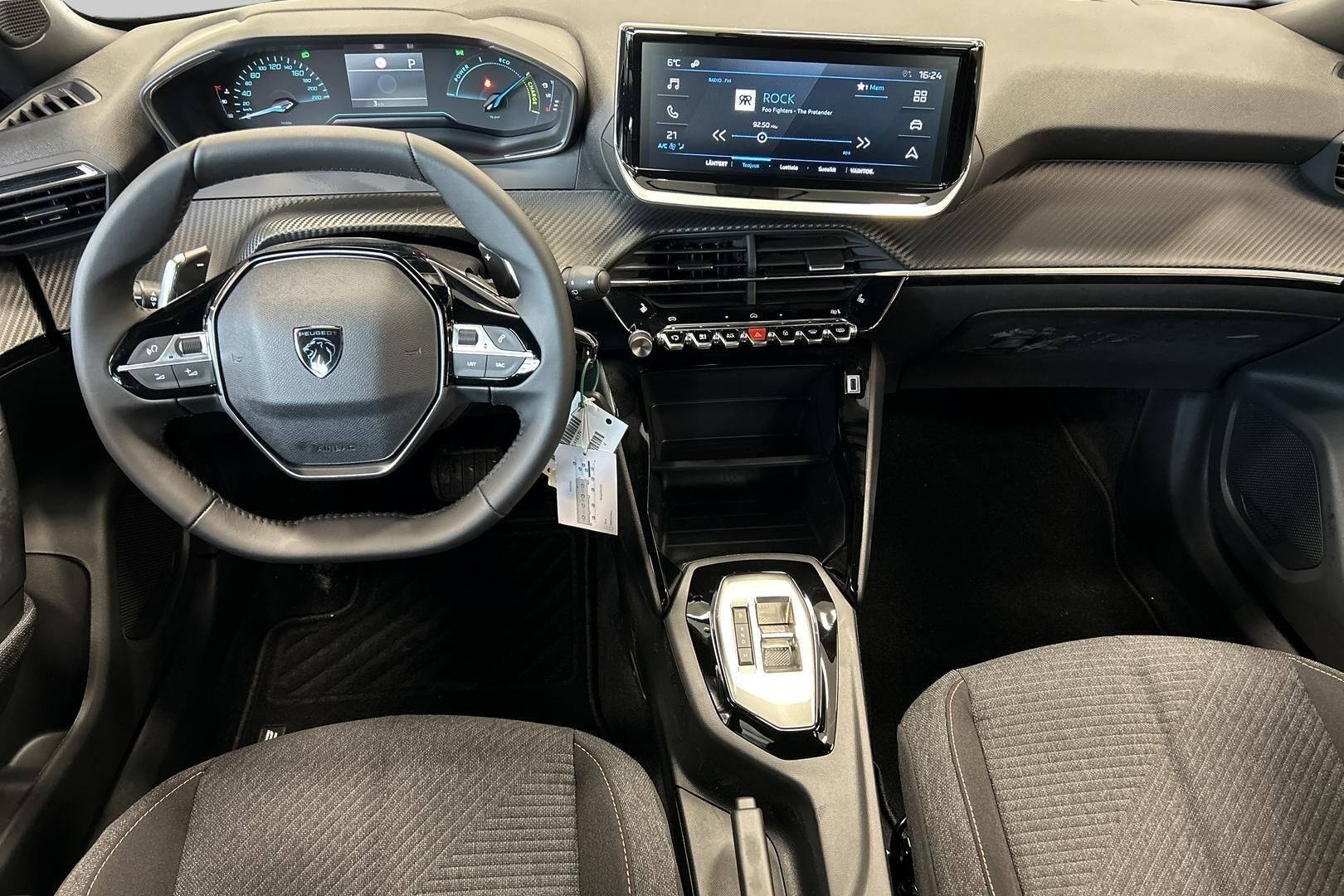 Peugeot 2008 iso kuva 20