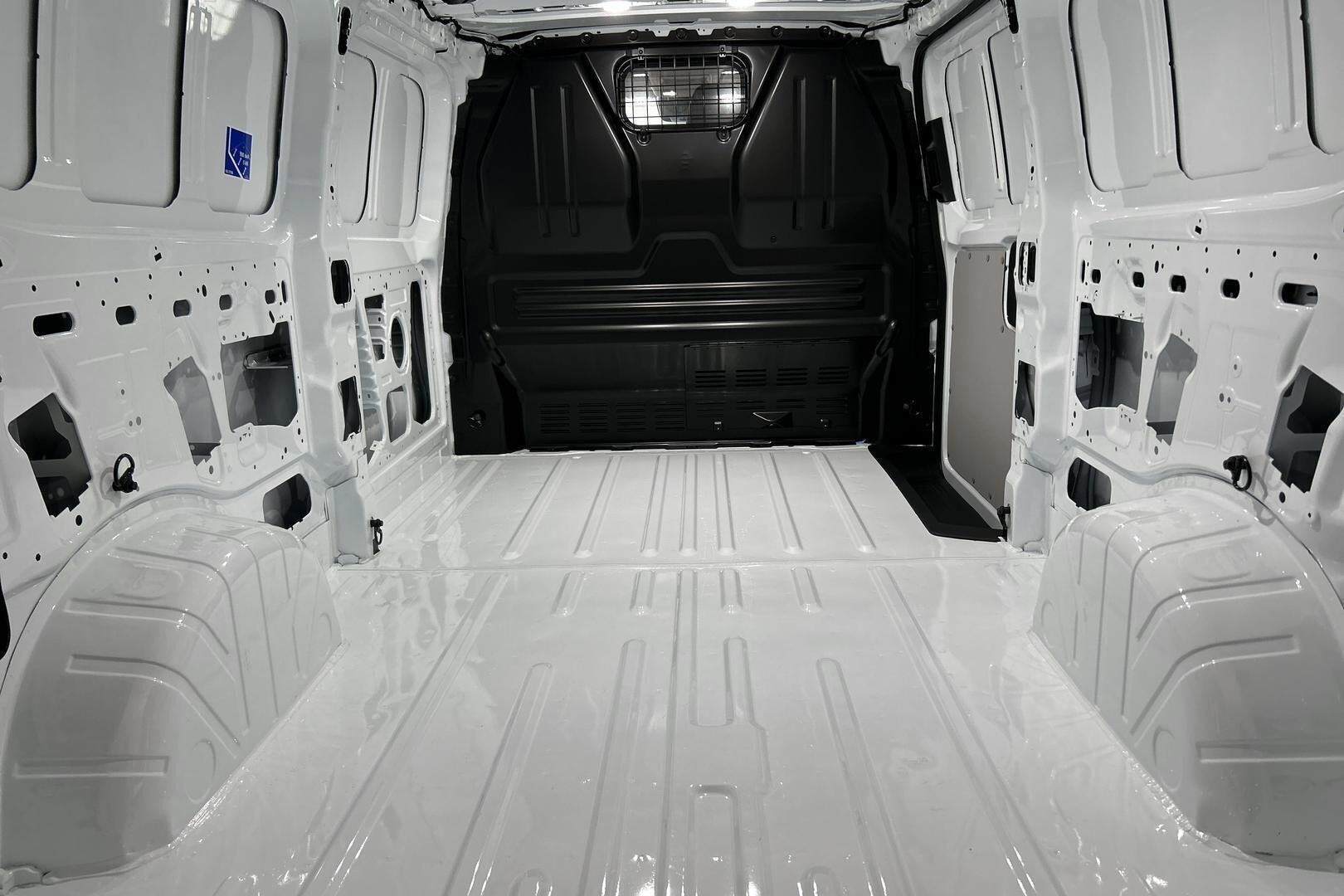 Ford Transit Custom iso kuva 10