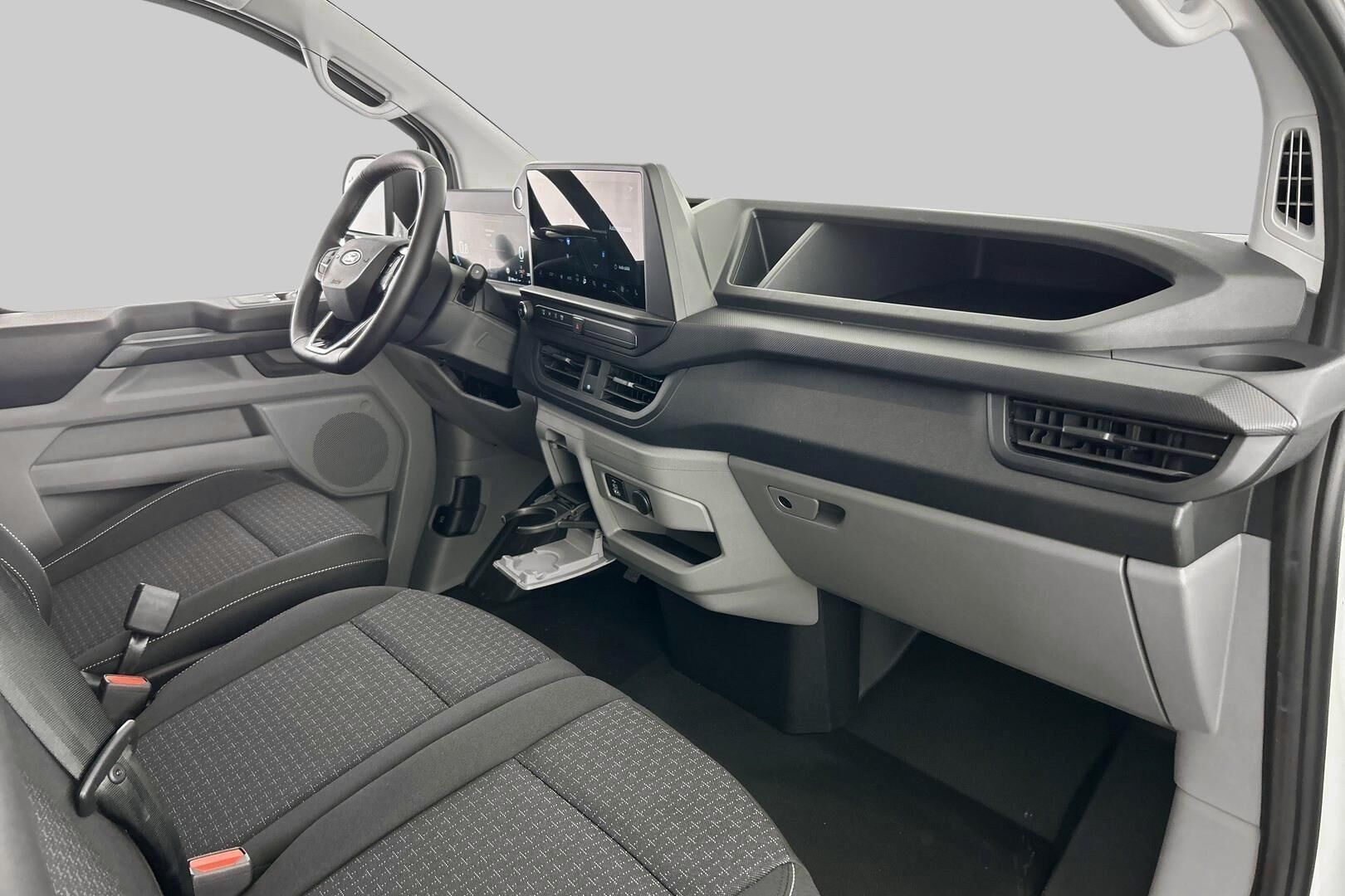 Ford Transit Custom iso kuva 21