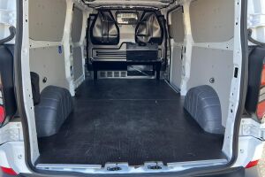 Ford Transit Custom esikatselu 11
