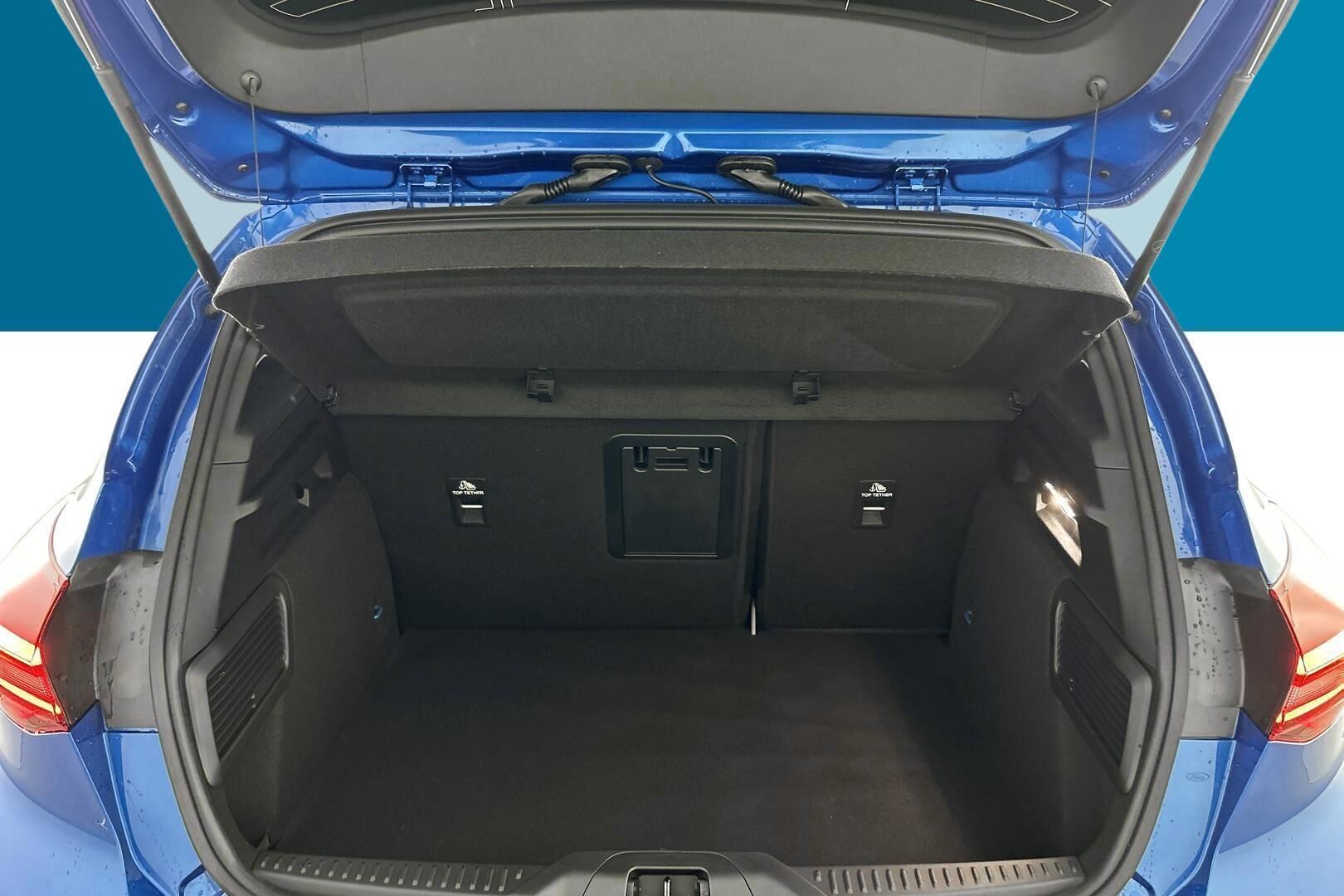 Ford Focus iso kuva 7