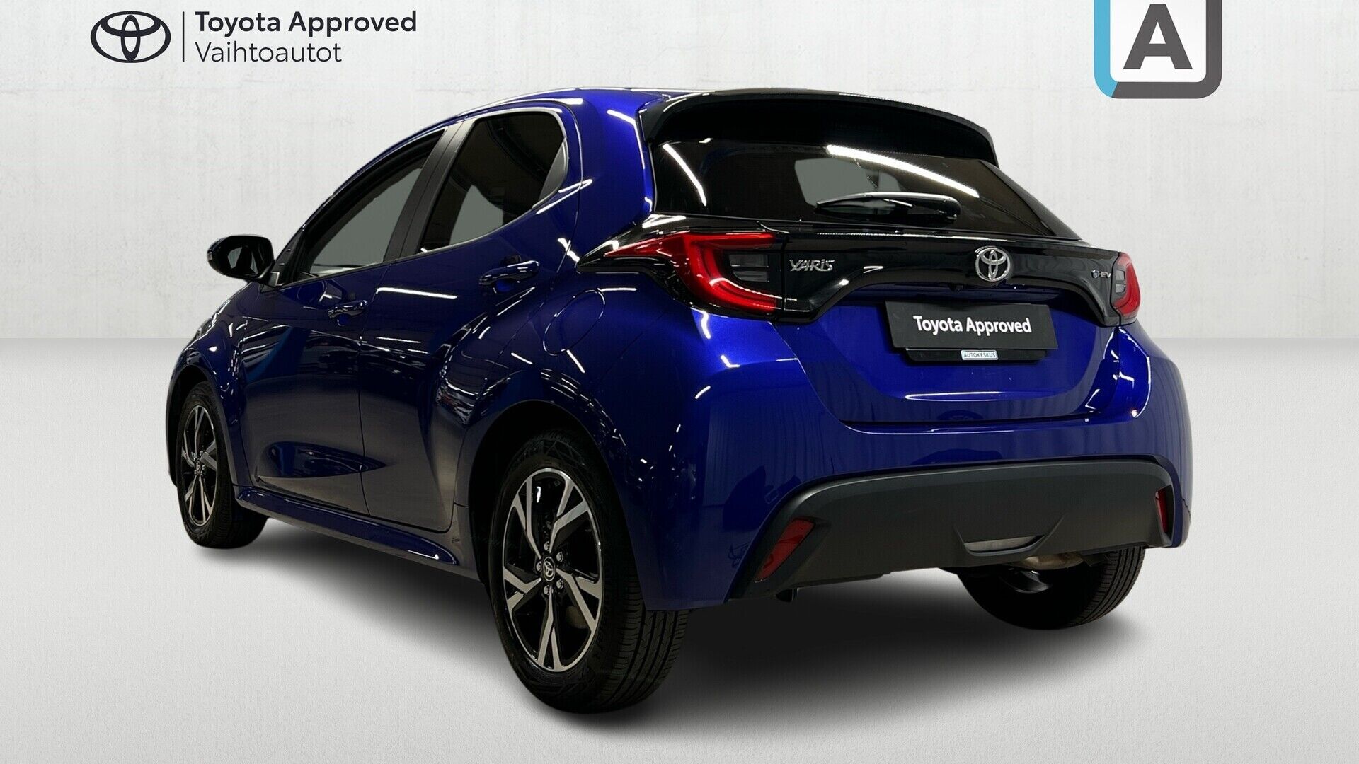 Toyota Yaris iso kuva 2