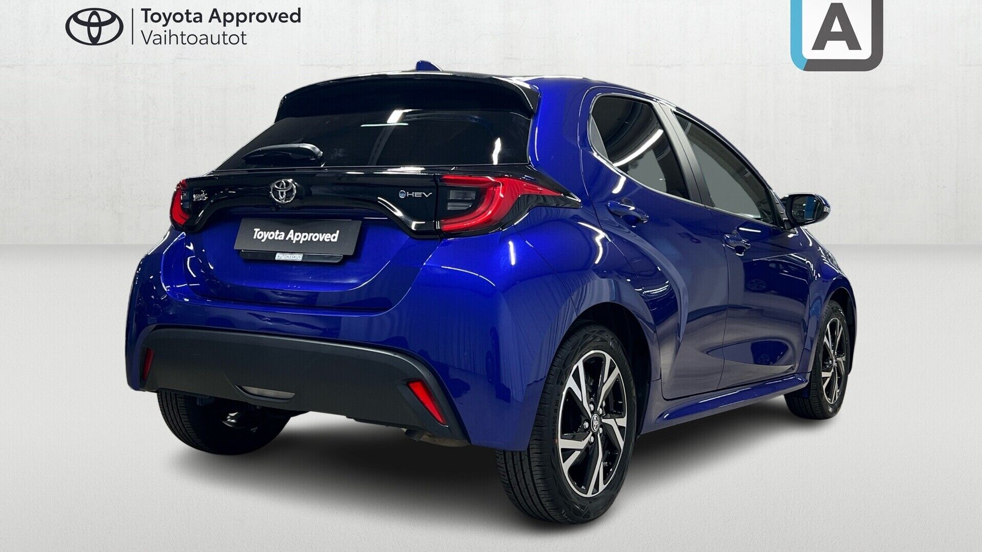 Toyota Yaris iso kuva 4