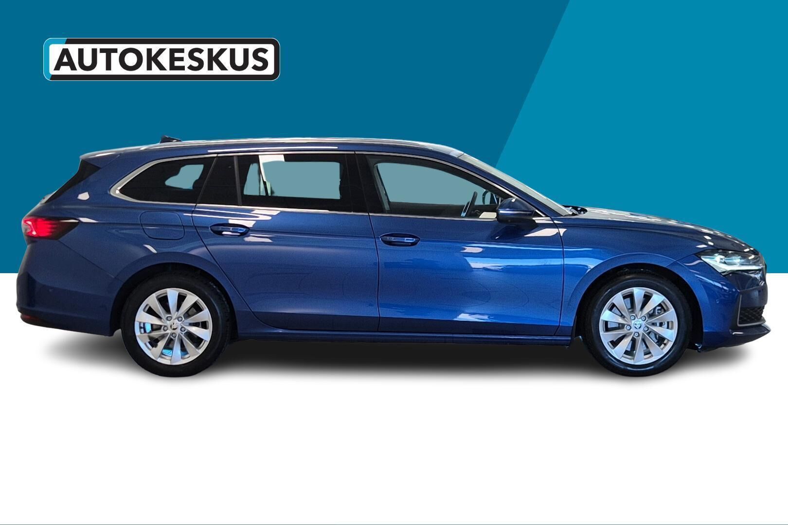 Skoda Superb iso kuva 4